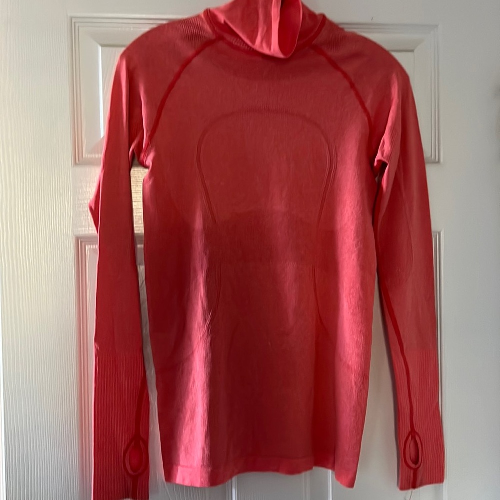 Lululemon Swiftly Tech Long Sleeve Shirt